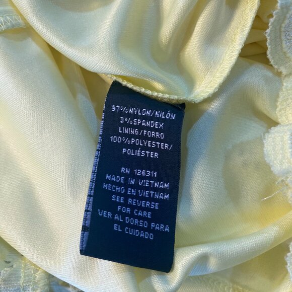 NWT Yellow Lace Dress - Picture 7 of 7
